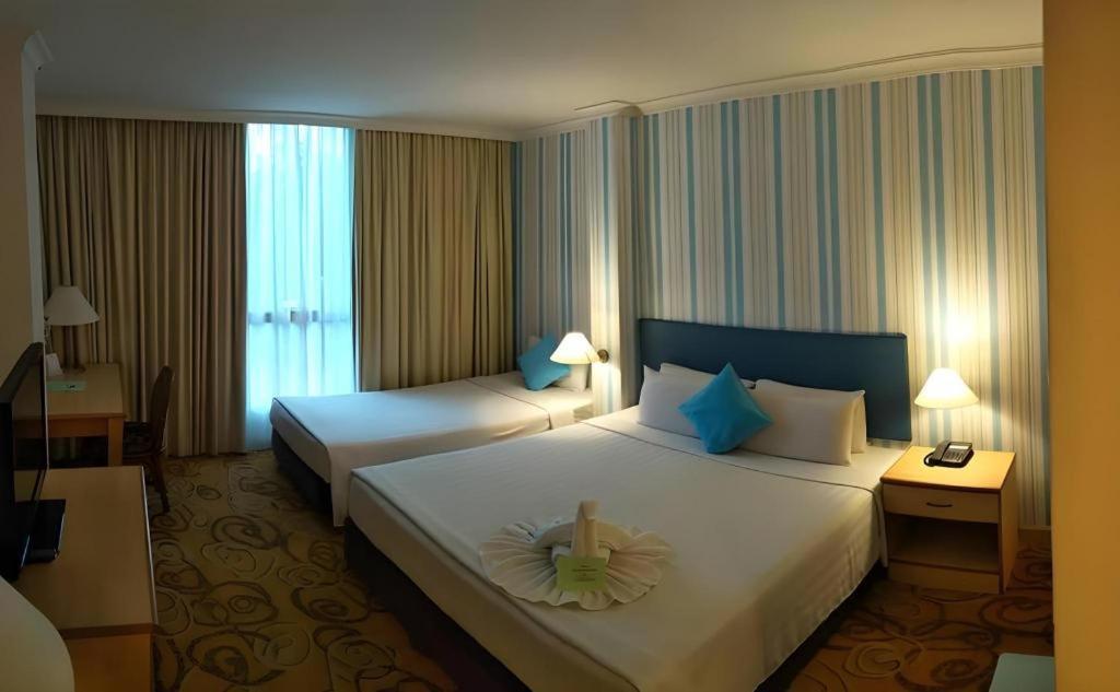 The Orchid Hotel Sibu Exterior photo